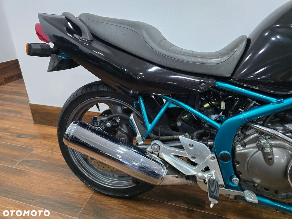 Yamaha XJ - 9