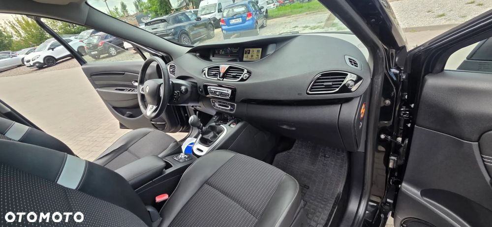 Renault Scenic dCi 130 FAP Bose Edition - 38