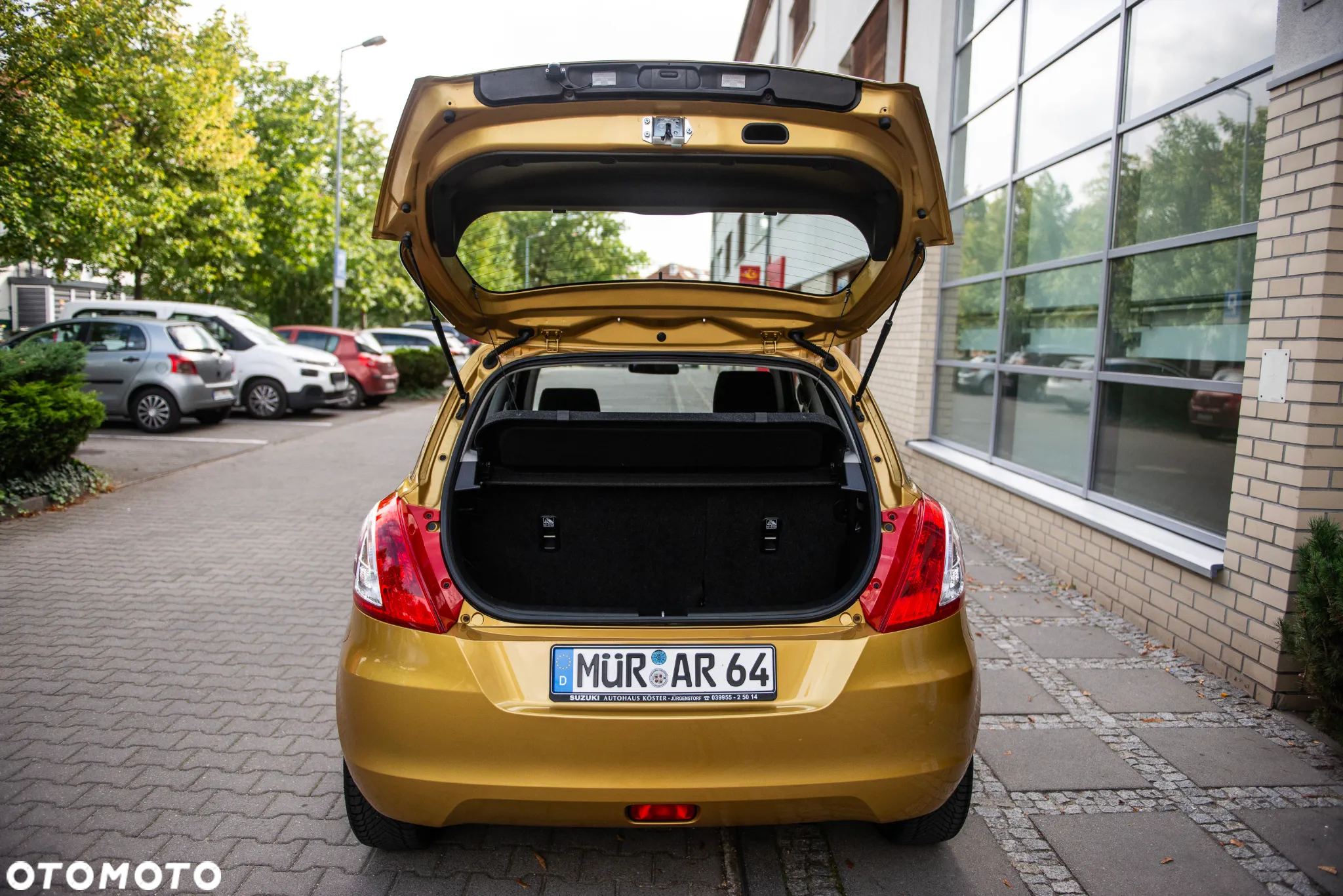 Suzuki Swift 1.2 Premium - 6