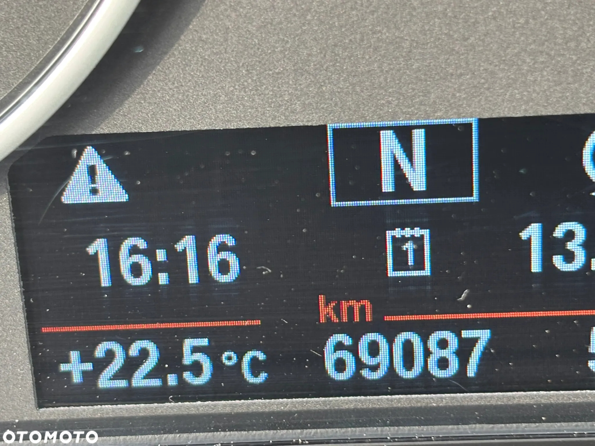 BMW X1 sDrive18i Business Edition - 18