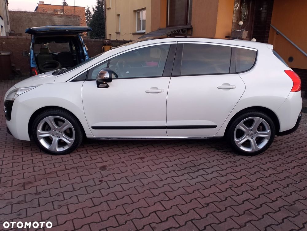 Peugeot 3008 2.0 HDi Premium - 5
