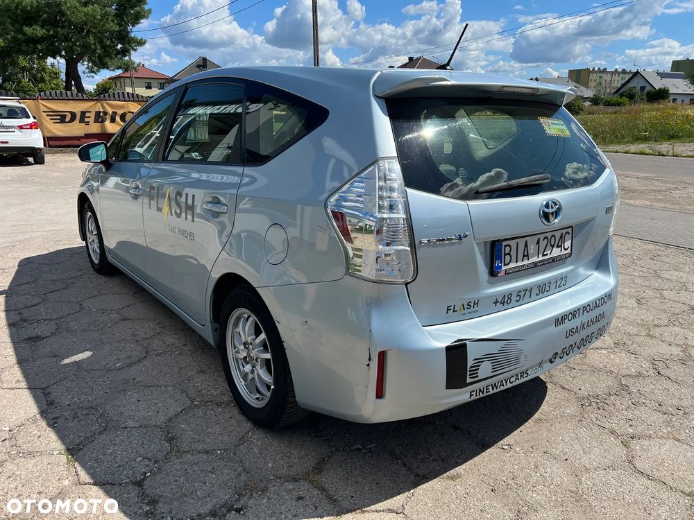 Toyota Prius+ - 7