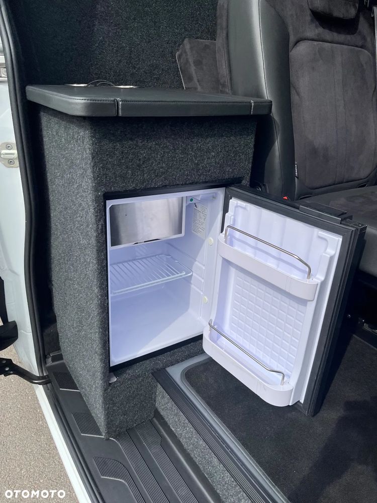 Mercedes-Benz Sprinter - 28
