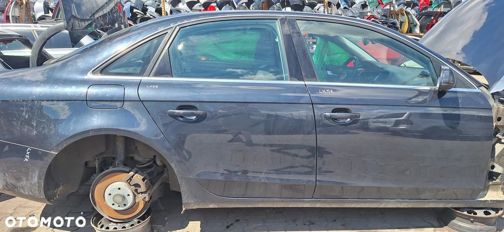 Audi A4 B8 Sedan Drzwi Tył Tylne Prawe Kod Lakieru LX5R - 1