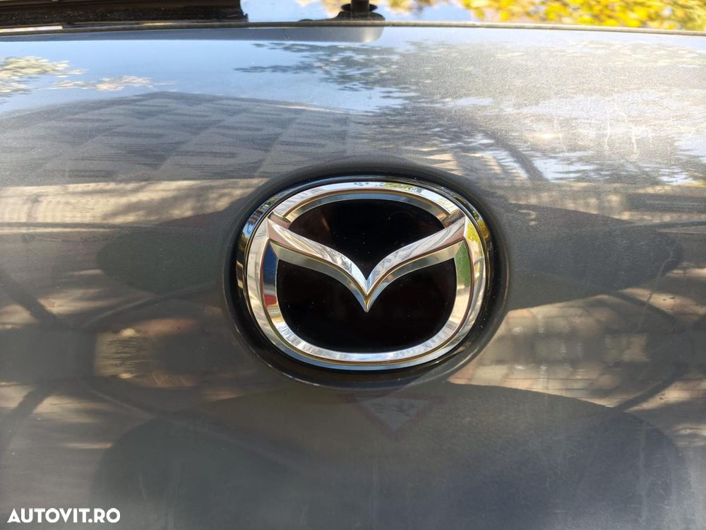 MAZDA 3 2022 — imagine 21