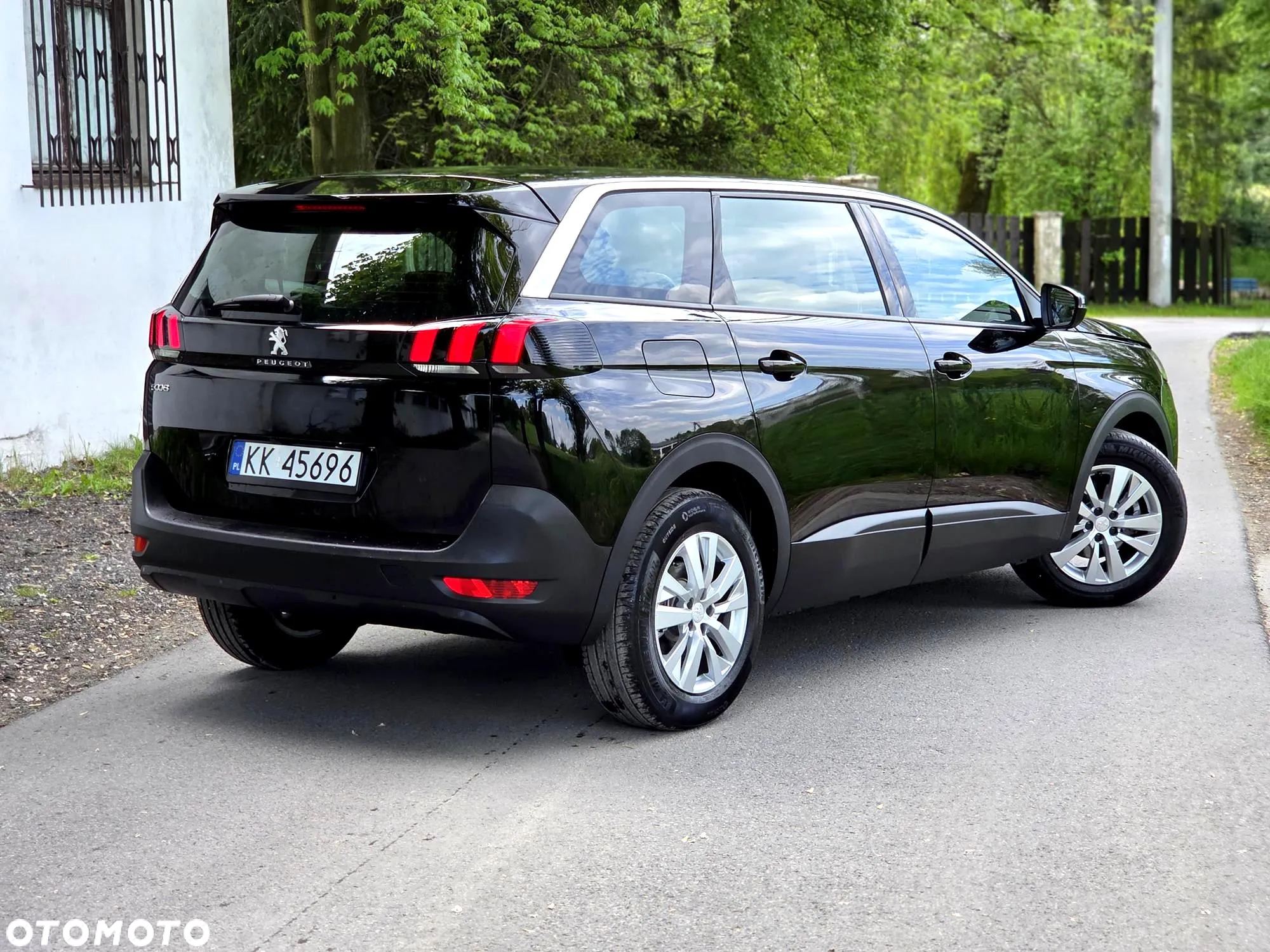 Peugeot 5008 1.2 PureTech Road Trip S&S EAT8 - 9