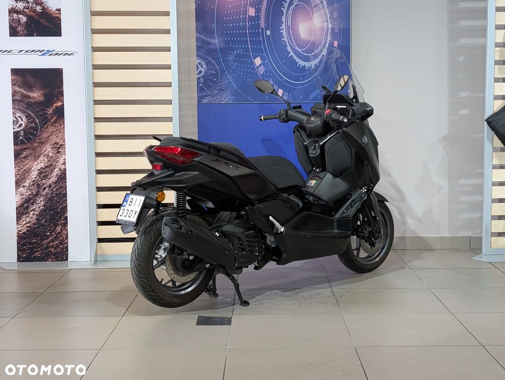 Yamaha X-max - 9