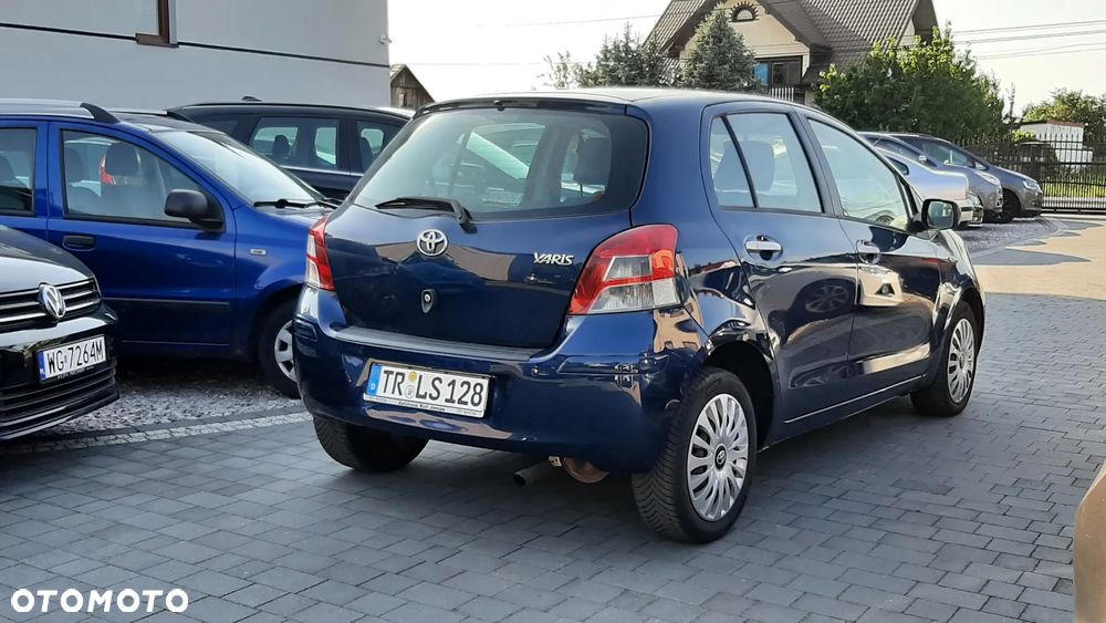 Toyota Yaris 1.33 VVT-i Cool - 5
