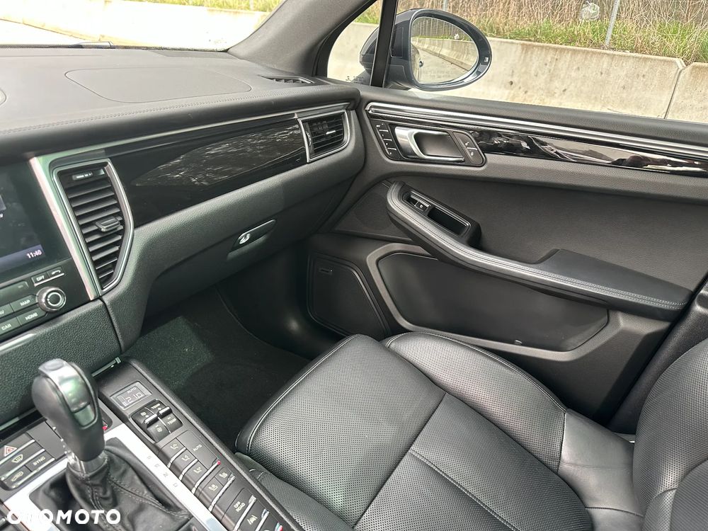 Porsche Macan S - 17