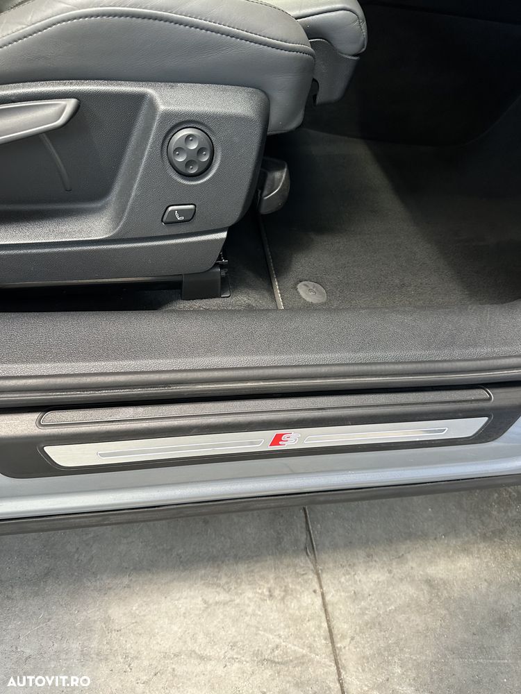 Audi Q5 40 TDI quattro S tronic S line - 38