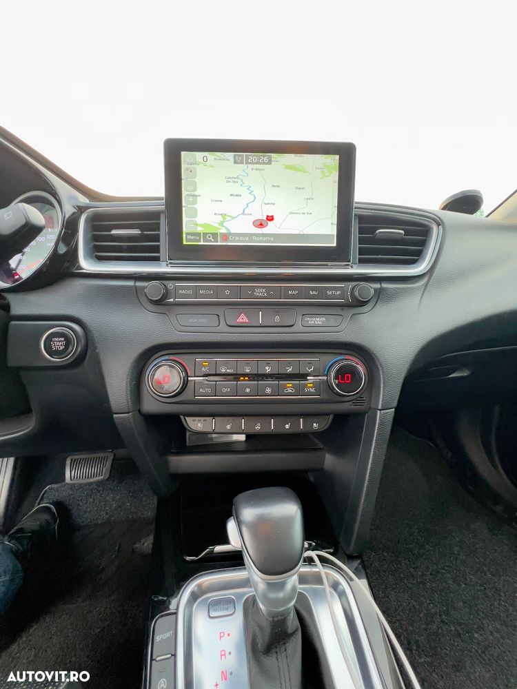 Kia Ceed 1.6 DSL 7DCT GT Line - 9