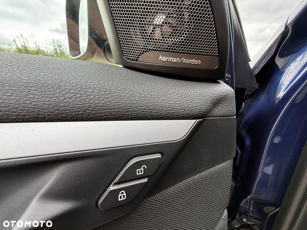 BMW X1 sDrive18d Advantage - 20