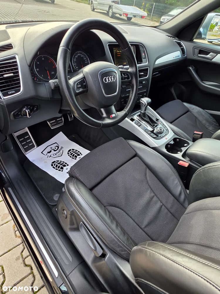 Audi Q5 2.0 TDI quattro Stronic - 25
