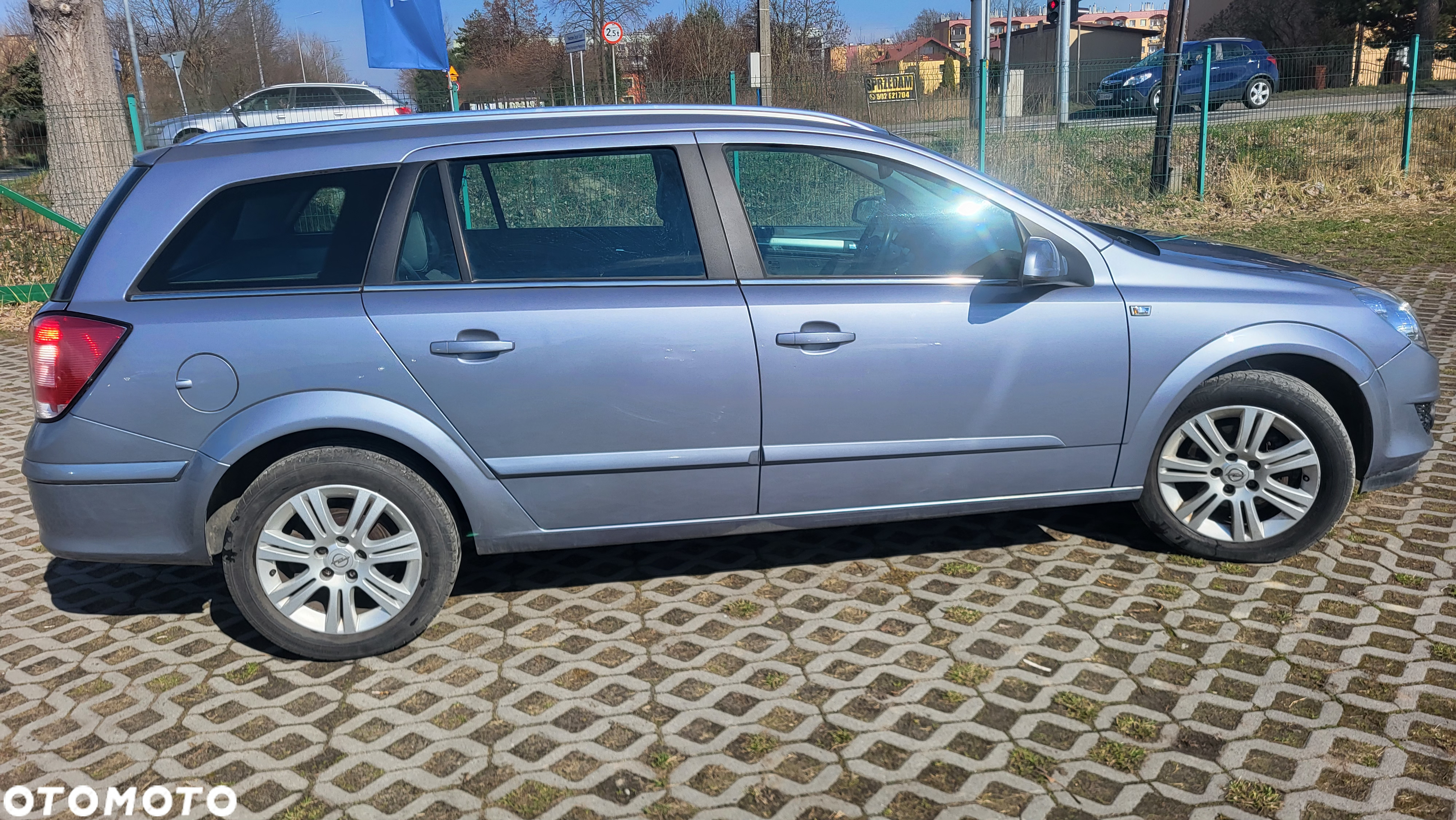Opel Astra - 30