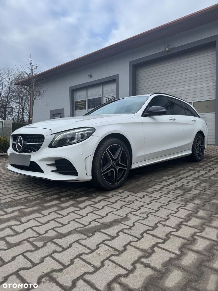 Mercedes-Benz Klasa C 220 d 4MATIC 9G-TRONIC - 3