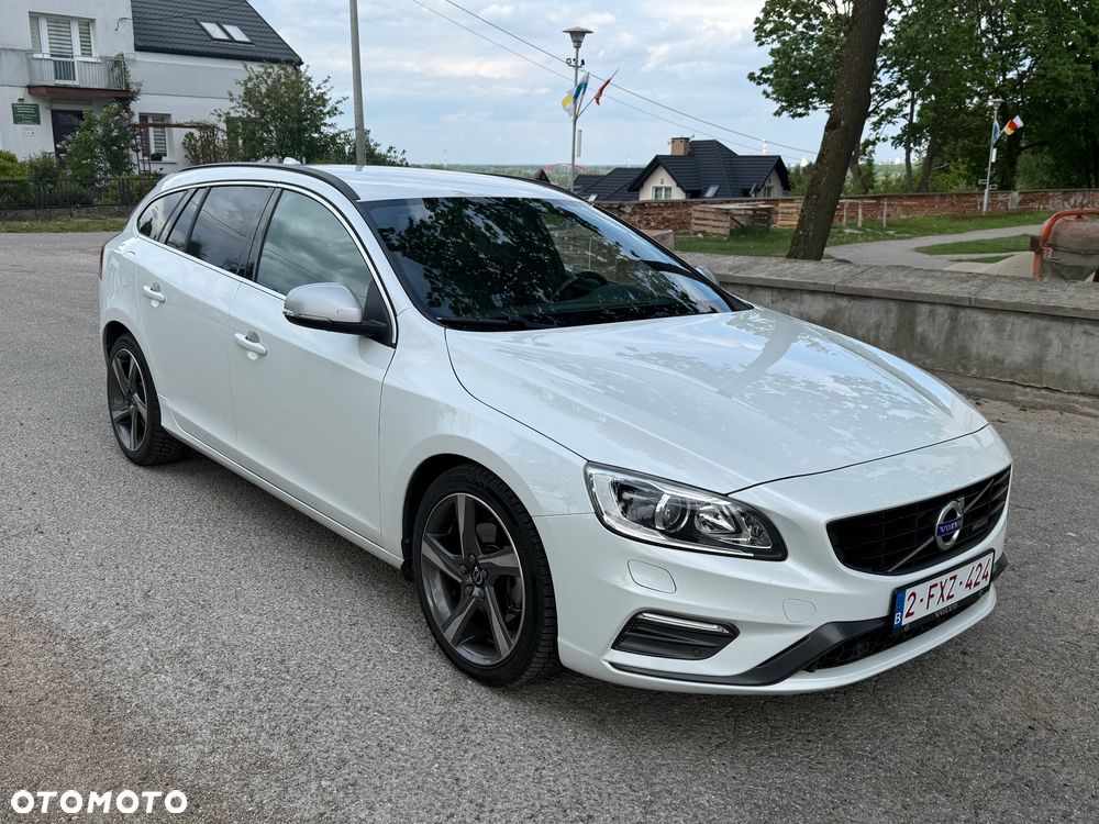 Volvo V60 D4 Drive-E R-Design Summum - 5