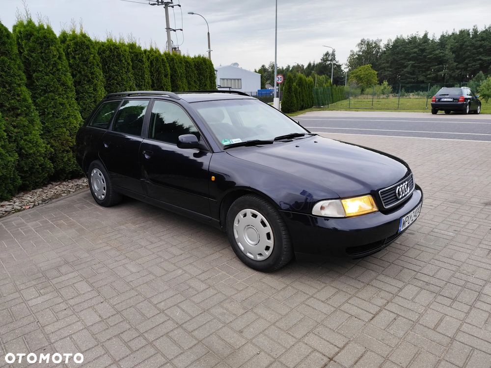 Audi A4 Avant 1.6 - 12