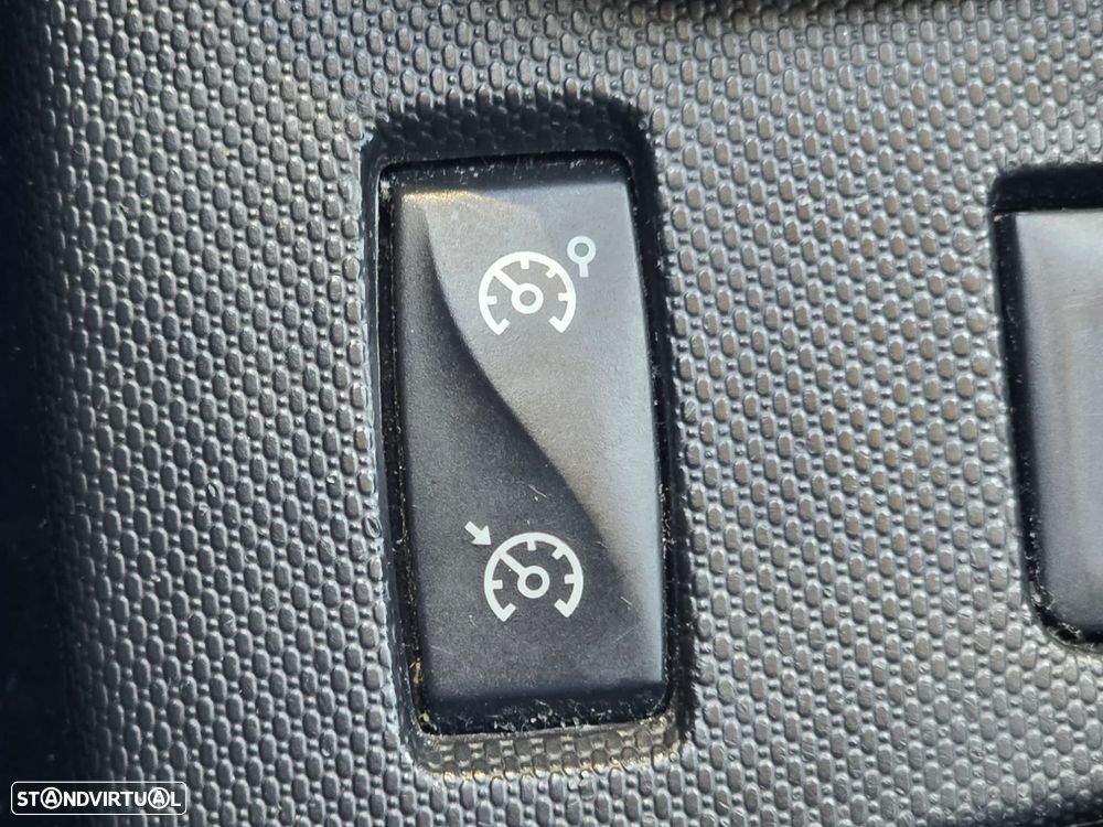 Renault Clio 0.9 TCE - 17