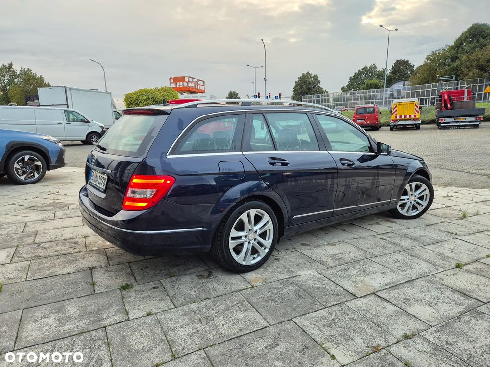 Mercedes-Benz Klasa C 200 T CGI Automatik BlueEFFICIENCY Avantgarde - 8