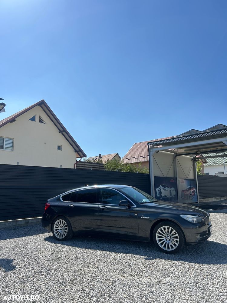 BMW Seria 5 530d xDrive Aut. GT - 16