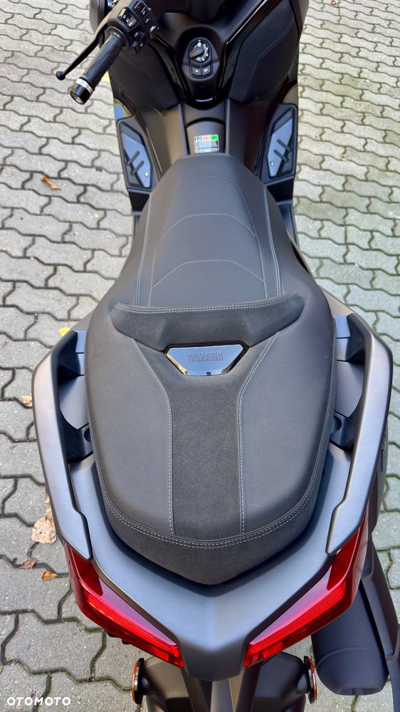 Yamaha X-max - 7