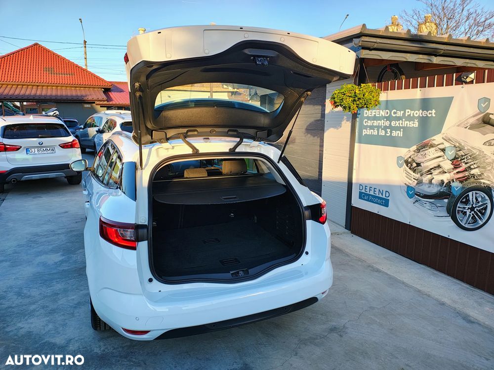 Renault Megane BLUE dCi Business - 17