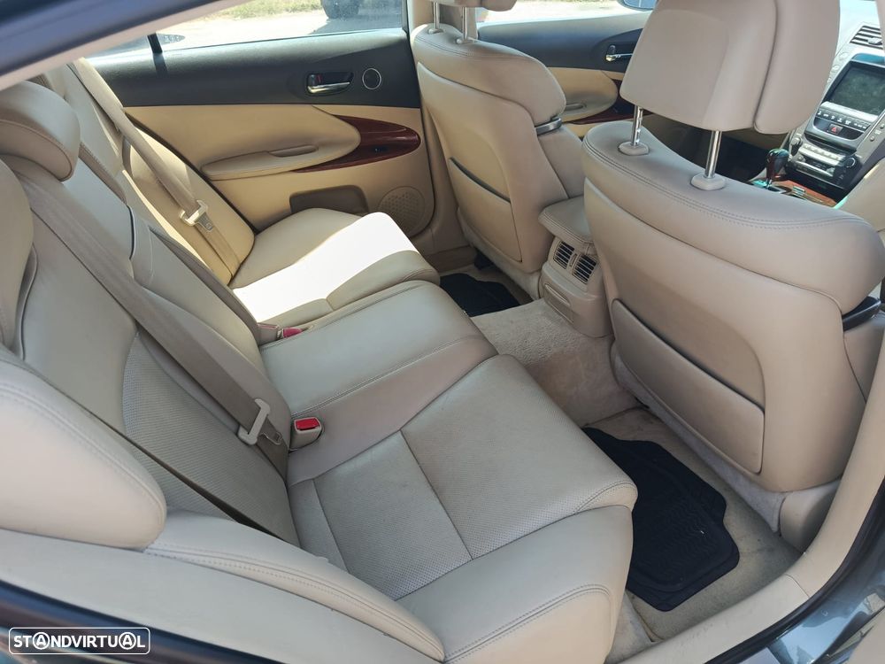 Lexus GS 450h - 9