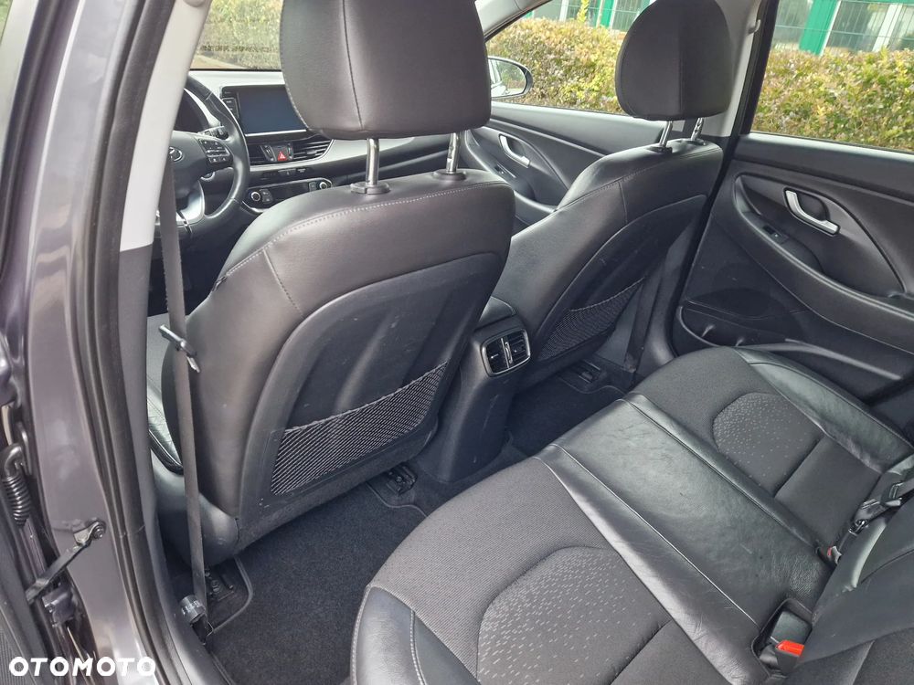 Hyundai i30 - 29