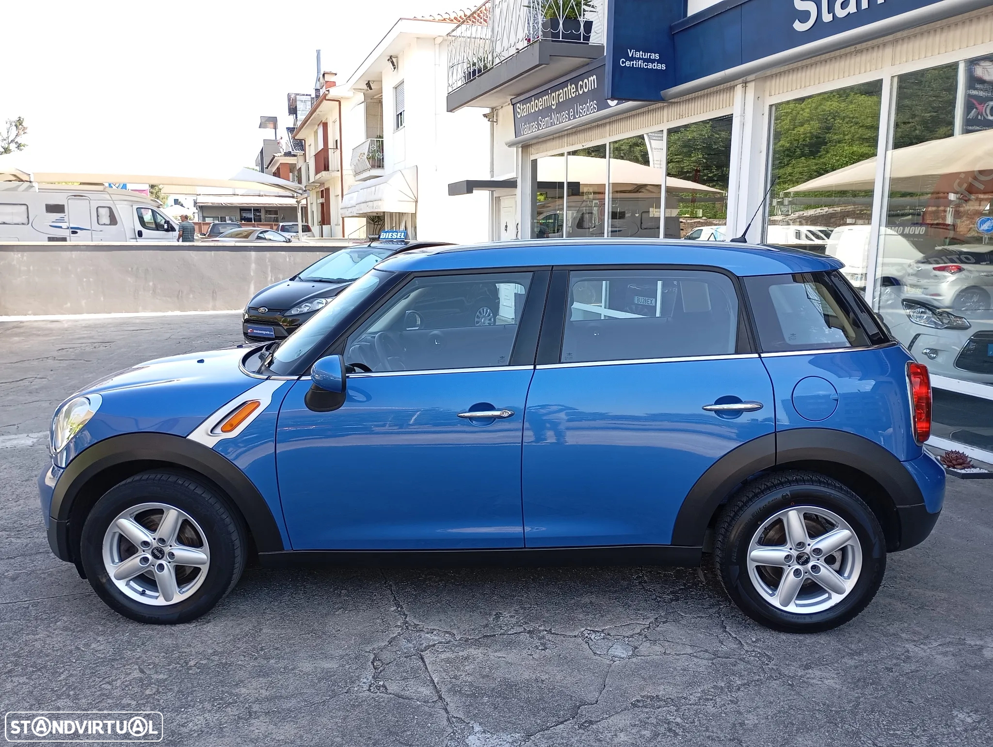 MINI Countryman Cooper Park Lane Chili - 3