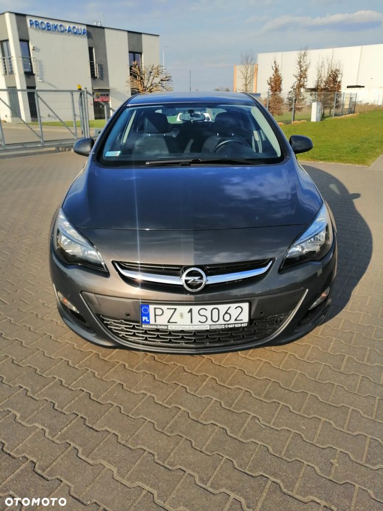 Opel Astra 1.4 Turbo Style - 8