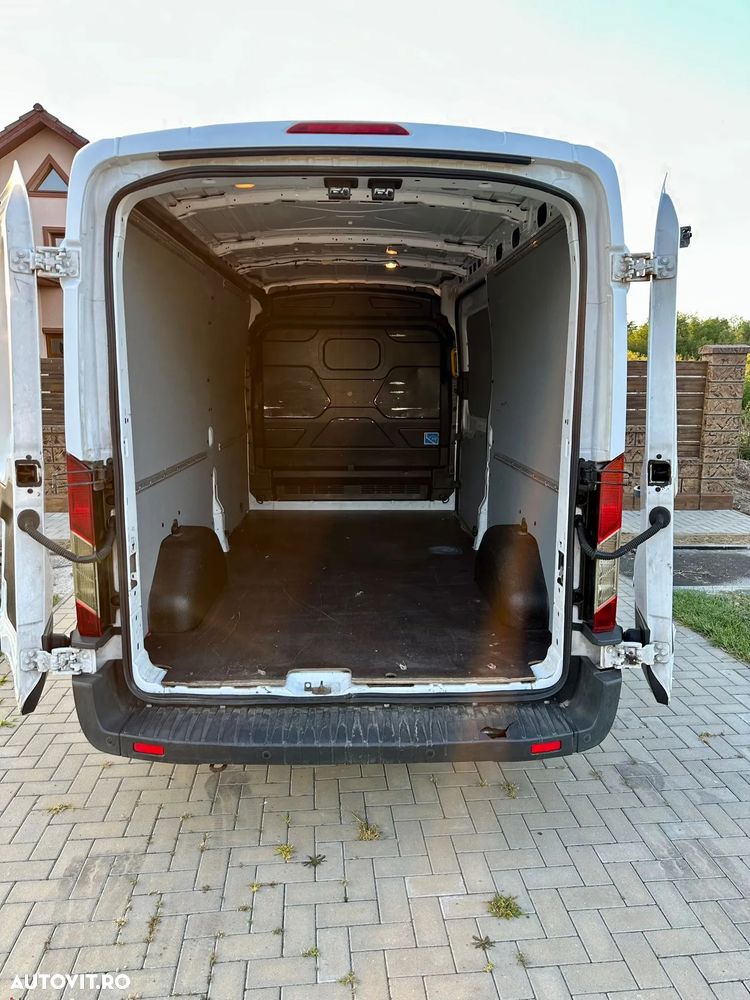 Ford Transit - 6