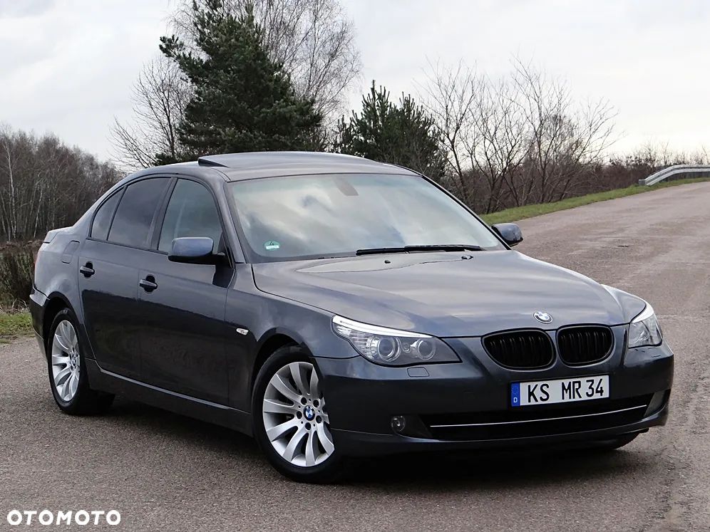 BMW Seria 5 525d Edition Lifestyle - 2