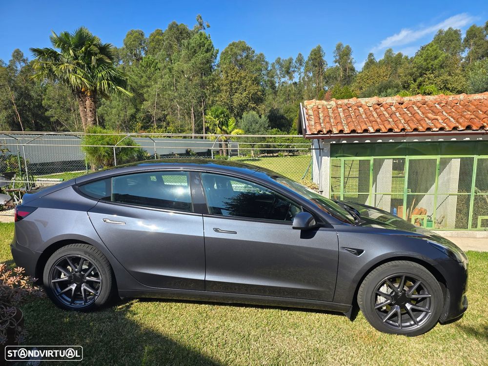 Tesla Model 3 Standard Range Plus RWD - 4
