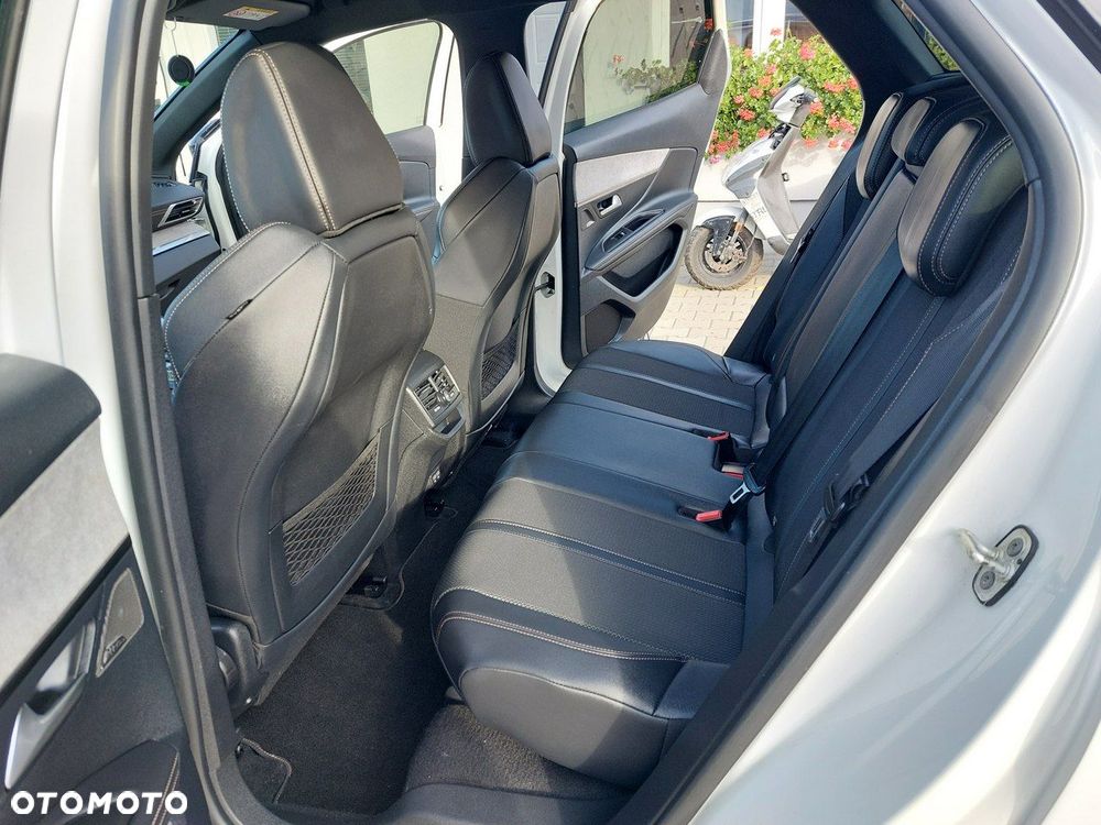 Peugeot 3008 - 13