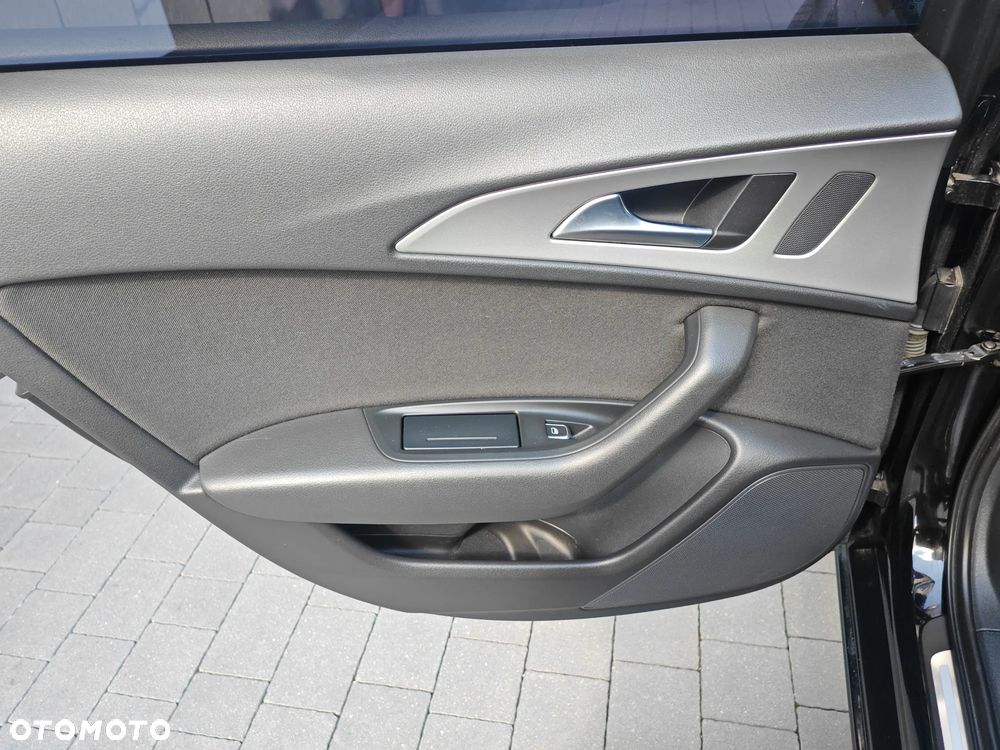 Audi A6 Avant - 15