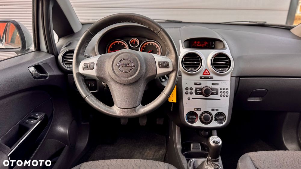 Opel Corsa 1.2 16V Energy - 28