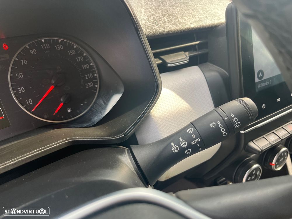 Renault Clio 1.0 TCe Limited Bi-Fuel - 36