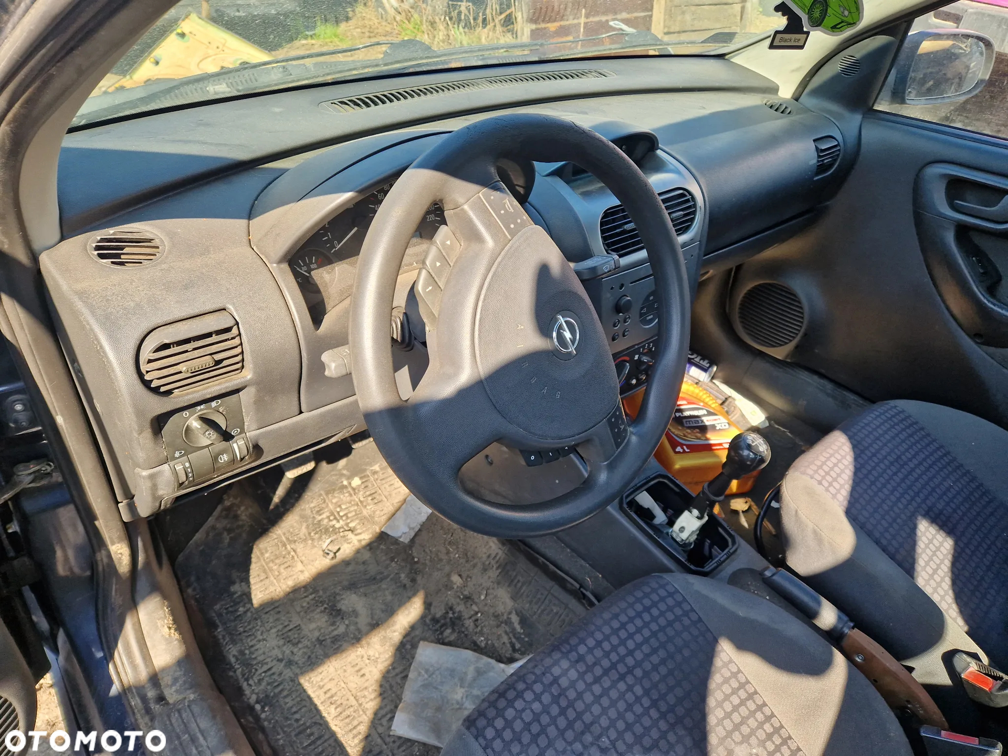 opel corsa c fotel kanapa deska kokpit podsufitka boczek podłokietnik licznik panel szyb stacyjka - 3