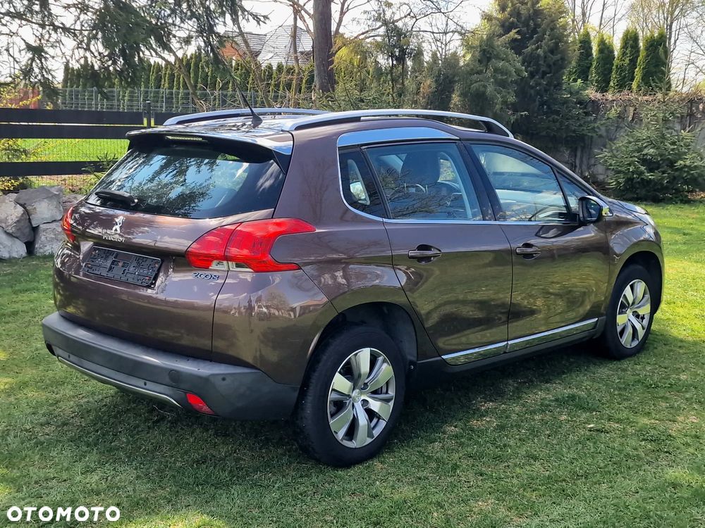 Peugeot 2008 120 VTI Allure - 10