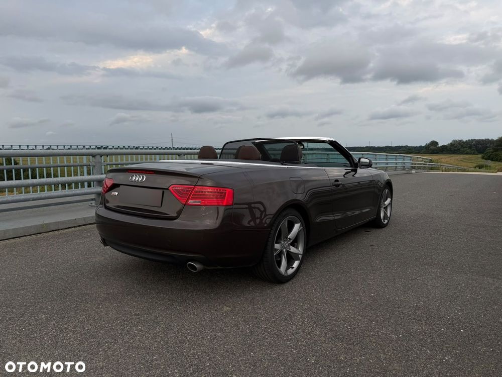 Audi A5 Cabrio - 3