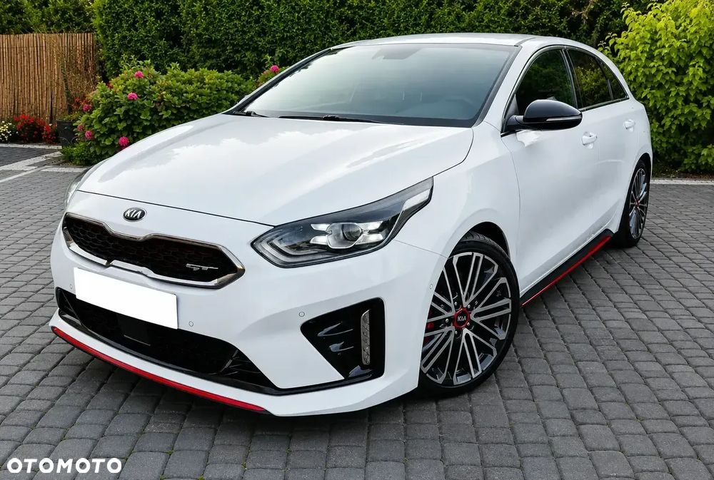 Kia ProCeed - 1