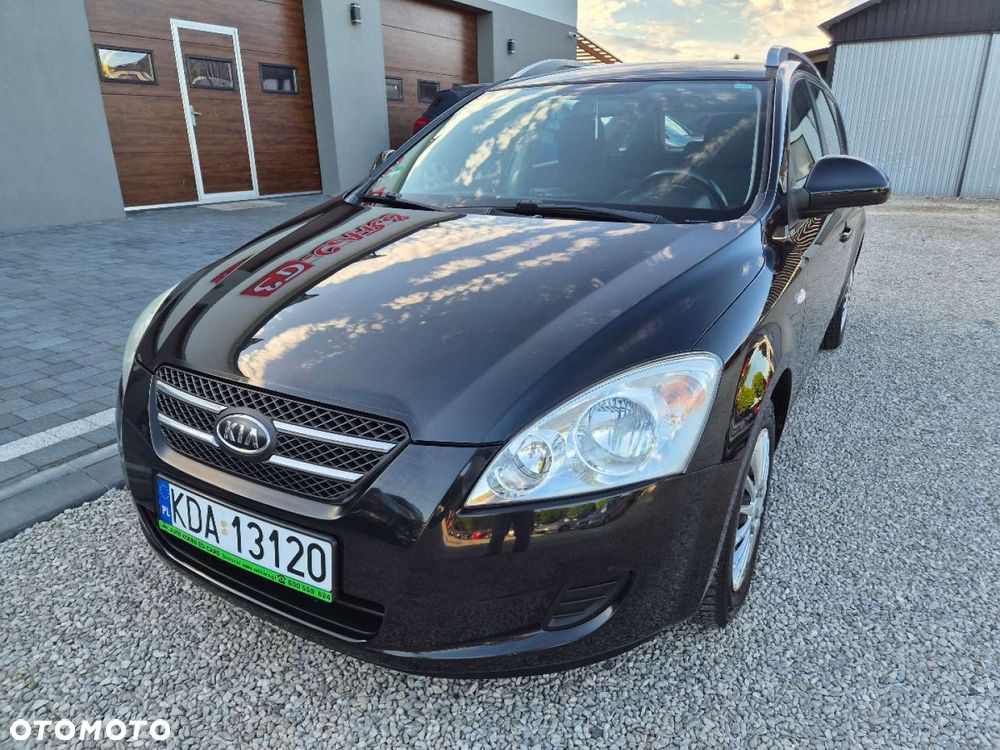 Kia Ceed - 3