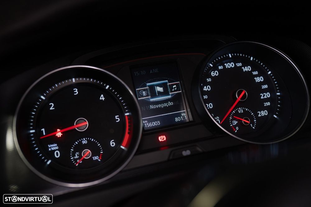 VW Golf GTD BlueMotion - 26