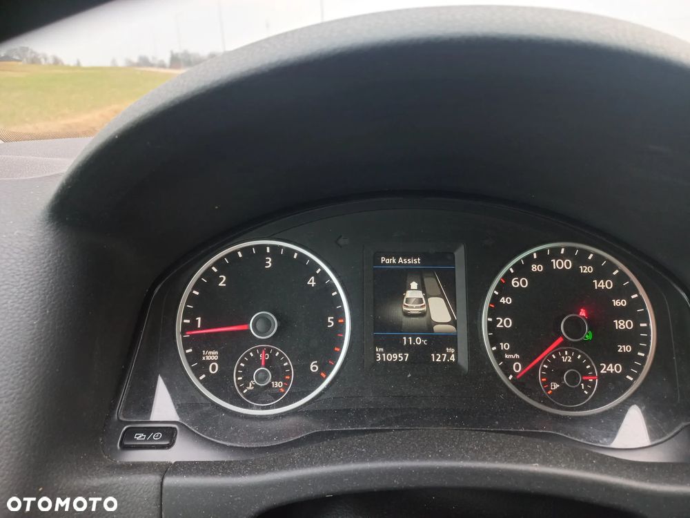 Volkswagen Tiguan 2.0 TDI 4Mot Sport&Style DSG - 9