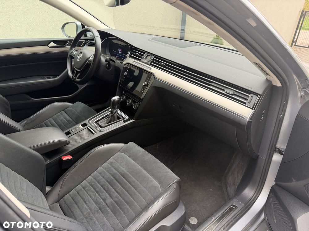 Volkswagen Passat 2.0 TDI BMT Highline DSG7 - 11