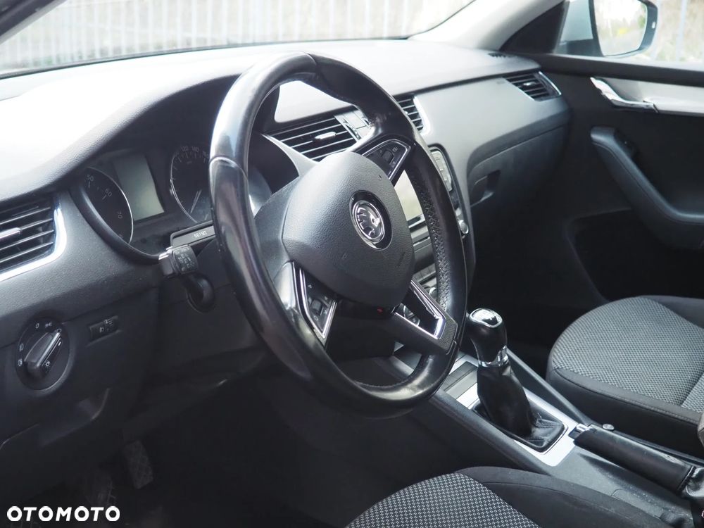 Skoda Octavia 1.4 TSI Active - 7