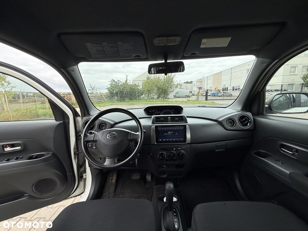 Daihatsu Materia 1.5 - 15