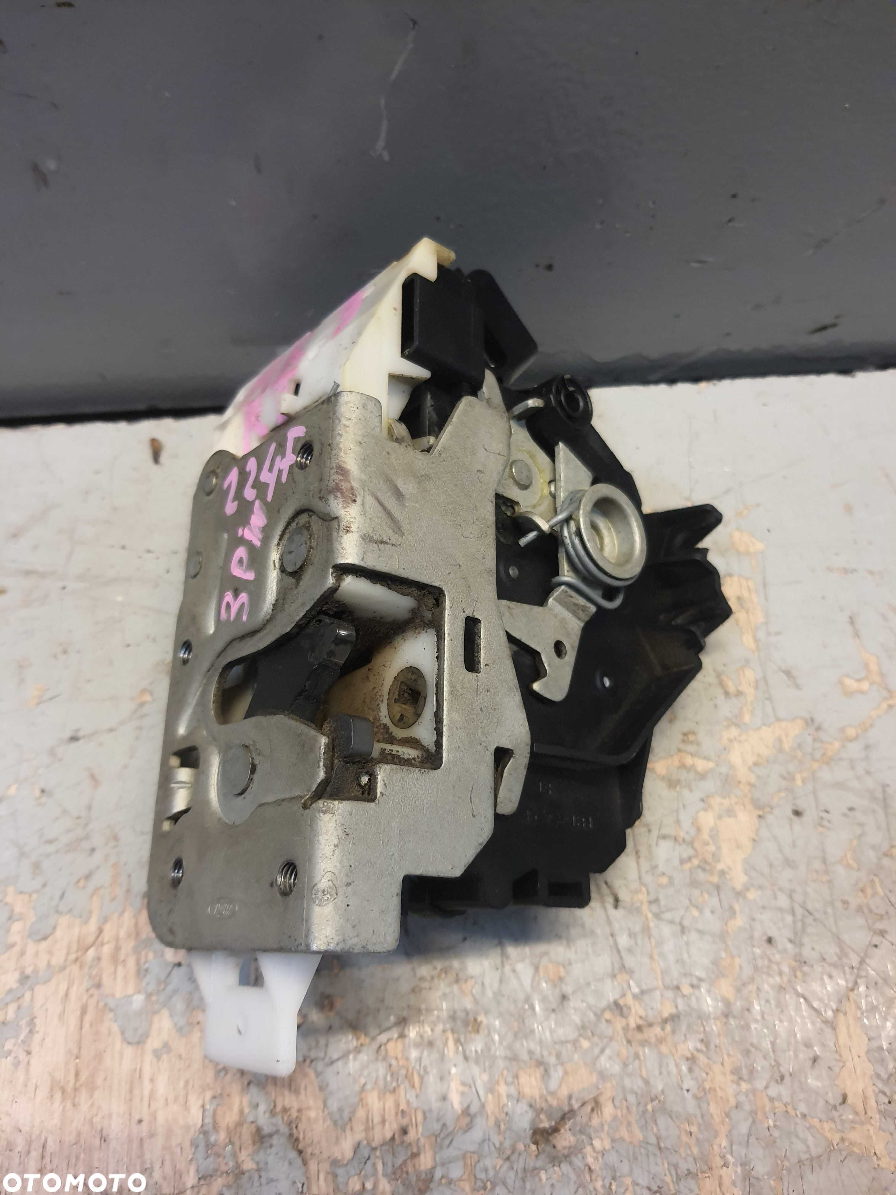 224F Zamek Drzwi PT 3PIN Ford Mondeo MK3 - 1