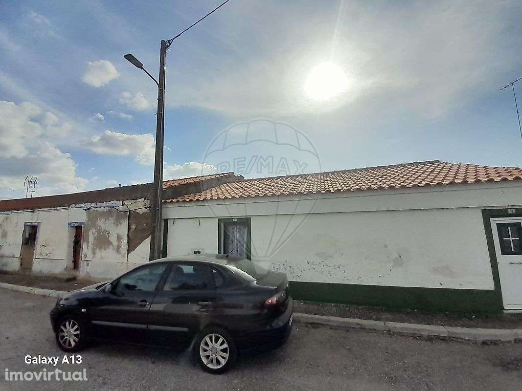 Moradia T2 para venda - Grande imagem: 3/9