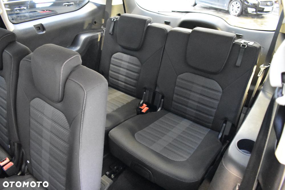 Ford Galaxy - 28